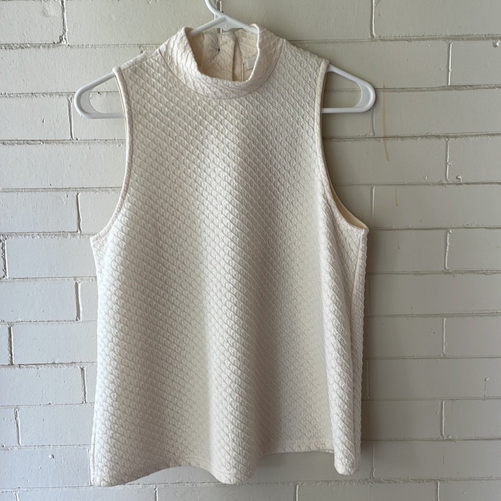 Anthropologie eri + ali Sleeveless mock turtleneck top. Waffle knit - Picture 3 of 6